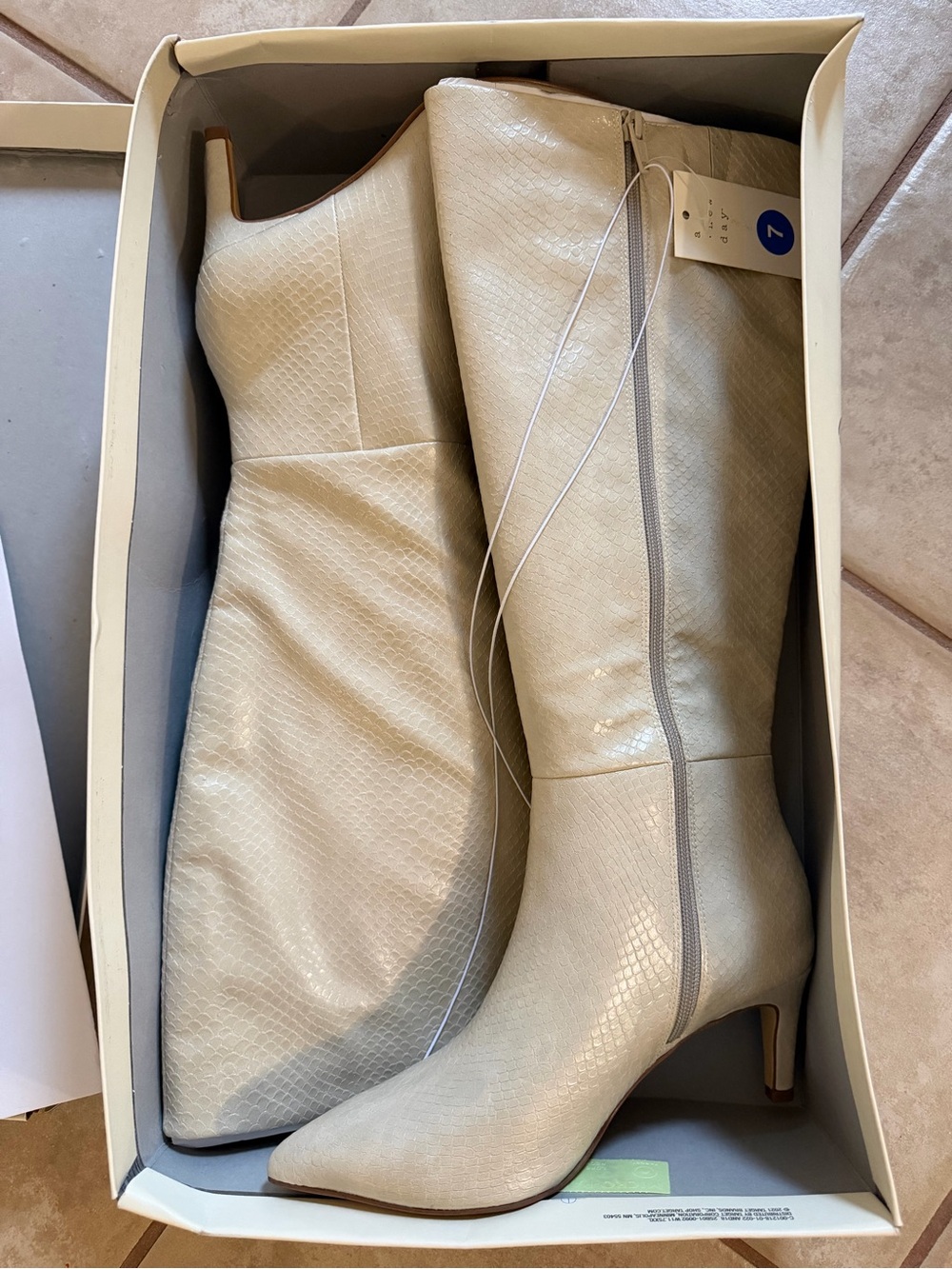 A new day Tay off white boots